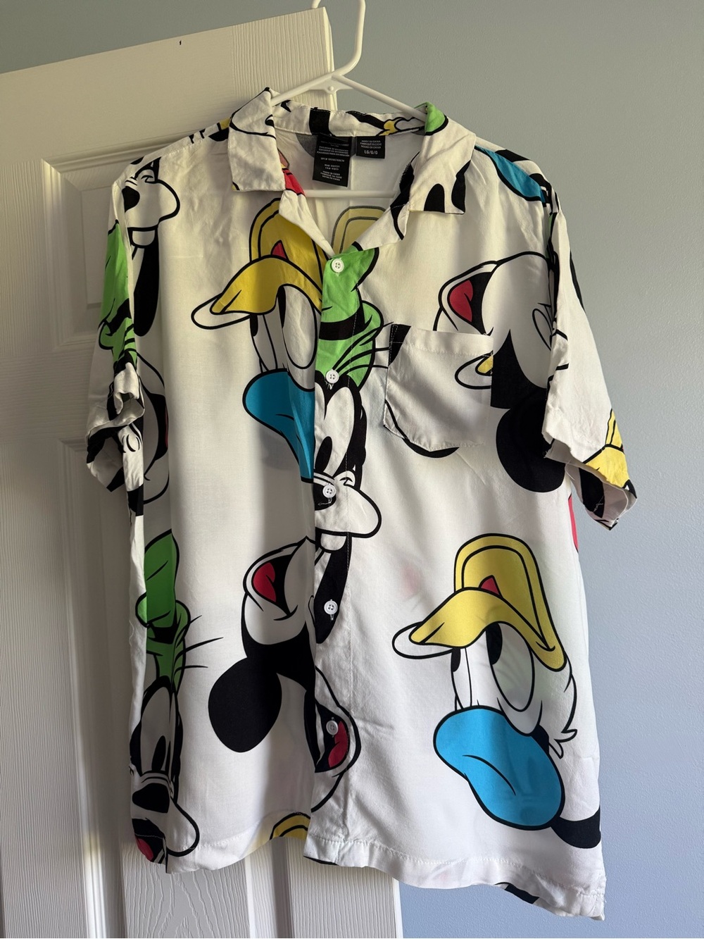 Men’s Disney Short-Sleeve Shirt
